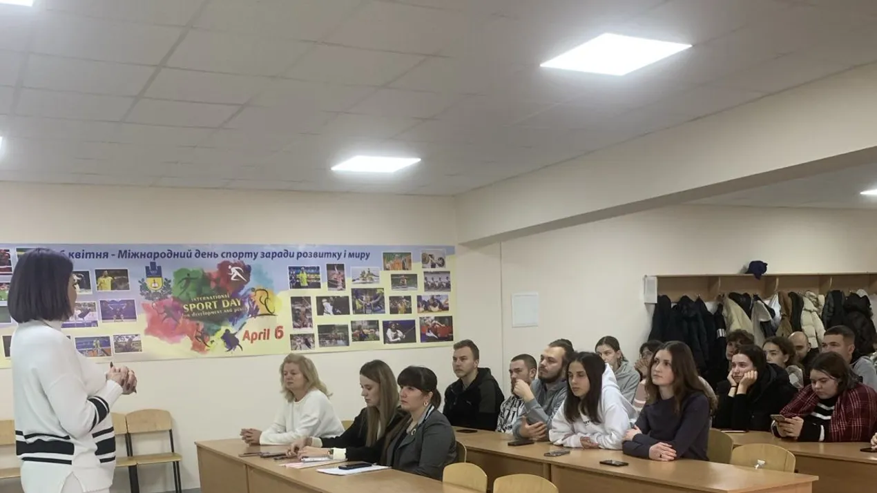 «Інвалідність-не вирок» Під таким лозунгом пройшов захід, присвячений Міжнародному Дню людей з інвалідністю, який відзначають 3 грудня.