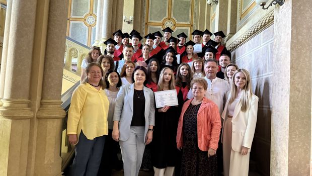 Свято нових горизонтів: вручення дипломів магістрам спеціальності 227 "Терапія та реабілітація"